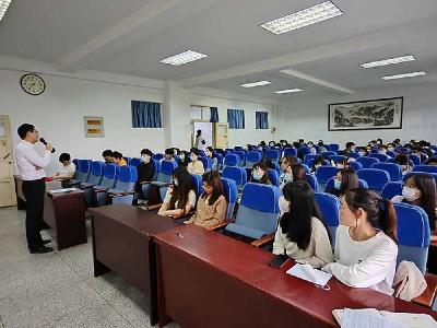 【热点关注】为了8820名毕业生 安徽农业大学全员上阵出实招助就业