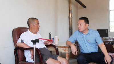 陈栋看望慰问老党员，宣讲省第十二次党代会精神