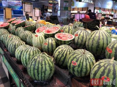 【热点关注】实惠吃瓜季就要来了！武汉市场西瓜售价将进入“一元期”