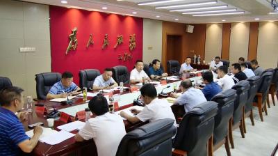 陈栋：主动担当作为，高效推进襄南高速、207国道南漳段项目建设