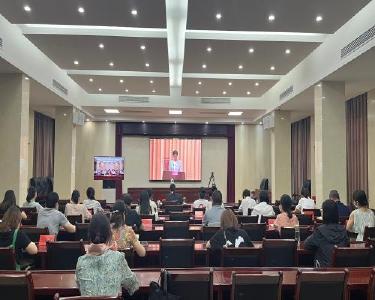 我县组织收听收看全省城乡妇女“两癌”免费筛查项目工作部署电视电话会议