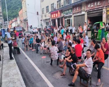李庙社区：“红色屋场会”听民意问民计解民忧聚人心