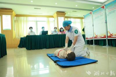 【热点关注】武汉市举办首届基层护理技能竞赛