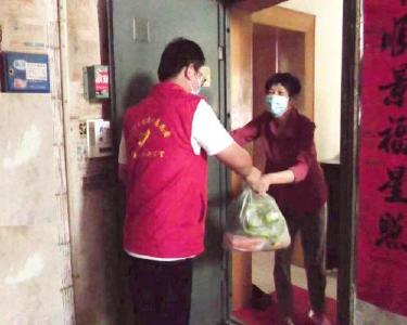 县政协机关：当好“快递员”　配送“爱心菜”
