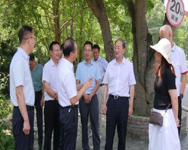 “政协委员助力乡村振兴行动”走进南漳