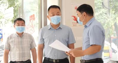 陈栋督导企业复工复产，要求应复尽复、快复全复