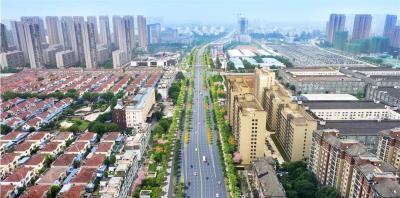 【热点关注】武汉高新六路改造工程启动，分段打围施工不影响主道通行