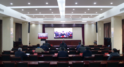 陈栋：认真落实全市疫情防控调度会精神，有序抓好新形势下常态化疫情防控工作