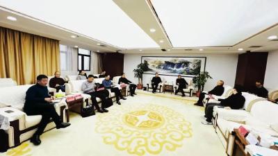 陈栋带队赴武汉开展招商活动
