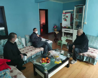 南漳县农技中心：春节慰问老干部   浓浓情意暖人心