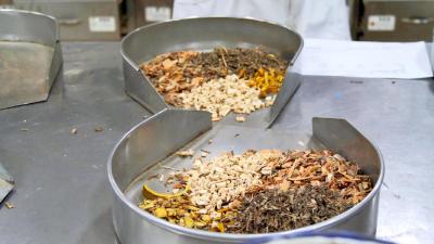 县中医医院：发挥中药优势 在防治中为患者保驾护航  