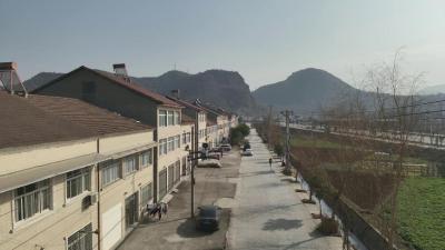 国网南漳县供电公司：无人机空中喊话 用电安全“声”入人心  