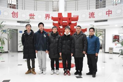  【热点关注】华师一附中5名学生代表中国出征“奥林匹克”