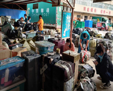 南漳邮政：春节期间包裹收投不打烊