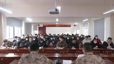 我县组织廉洁征兵家长见面会  