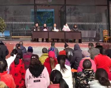 李庙镇老兵宣讲团进社区宣讲党的二十大精神