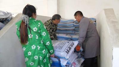 李庙镇：春回大地耕田忙 发展烟叶助增收