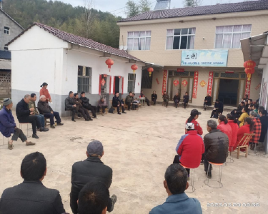 巡检镇小漳河村：法制宣讲走进“红色屋场”