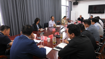 全县教育领域重点项目建设督办会召开  
