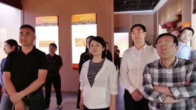中国电视剧制作中心知名导演延艺一行到南漳县考察调研