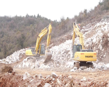 云上牧歌：抢抓项目建设“黄金期” 奋战二季度施工季