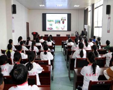 南漳县实验小学：科研引领明思路　联盟共建促提升