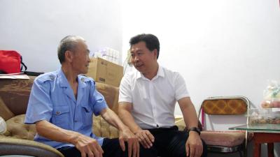 县侨联开展“粽情侨爱 情暖侨心”暖侨行动  