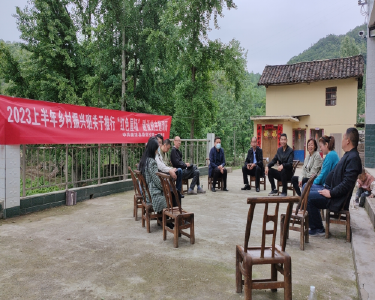 县委党校组织学员开展共同缔造专题研学活动