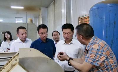 李诗到南漳调研茶产业和“一线协商”工作