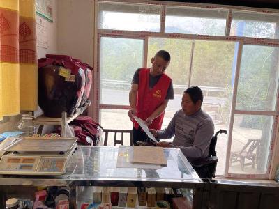 南漳：送证上门解民忧
