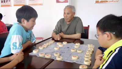 南漳：孩子开心 家长放心