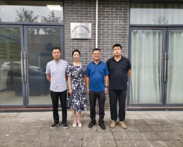 县退役军人就业创业园挂牌成立