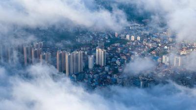 南漳：云雾笼罩迷人眼 尽显漳城好风景