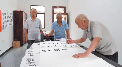 老来上学乐 养老变享老