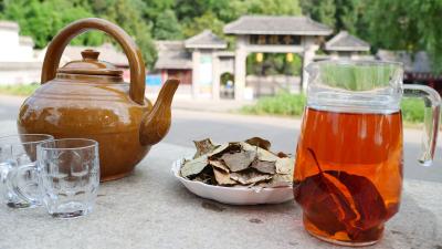 湖北南漳：田头砂壶“三匹罐”，沁人心脾解暑馋