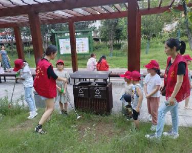 花石桥社区：小小志愿者　传递大能量