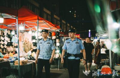 【热点关注】零容忍！武汉洪山警方第三次夏夜行动战果丰硕