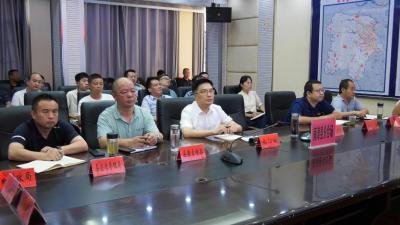 我县收听收看襄阳市历史极端强降雨防范应对复盘推演工作安排部署电视电话会议  