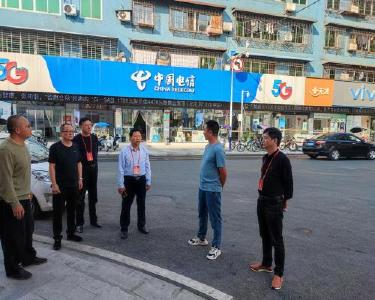 县政协开展“开放共享·规范城市管理”专题视察