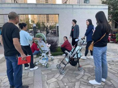 城关镇：人大代表进小区　真情服务解民忧