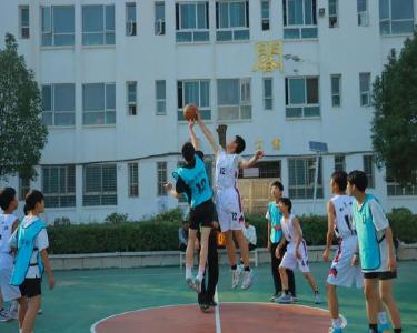 全县2023年中学生篮球联赛圆满结束