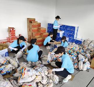 【热点关注】400余志愿者服务海南省七届民族运动会开幕式