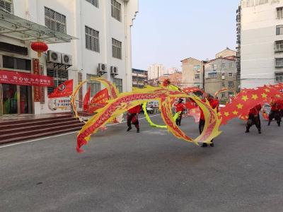 南漳：庆元旦 谱新篇 文化表演精彩纷呈