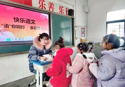 金钟小学：童年不同样乐考伴成长