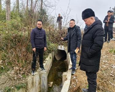 县农业农村局组织开展高标准农田建设项目竣工验收工作