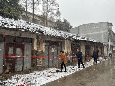 安集社区积极开展低温雨雪冰冻灾害天气防范工作