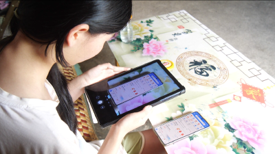 “假明星”设圈套，骗取女孩数万元