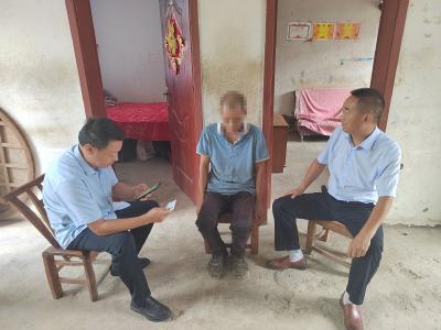 下乡评残暖人心　服务群众“零跑腿”