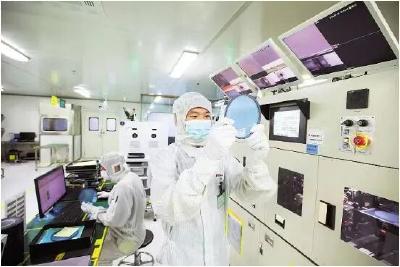 从“外溢承接”到“创新策源”：葛店这座国家级孵化器如何炼成1600项专利？ 