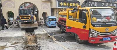 城管进社区　服务“零距离”  
